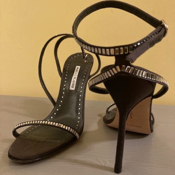 Manolo Blahnik rhinestone sandals, size 41 - Picture 2 of 3